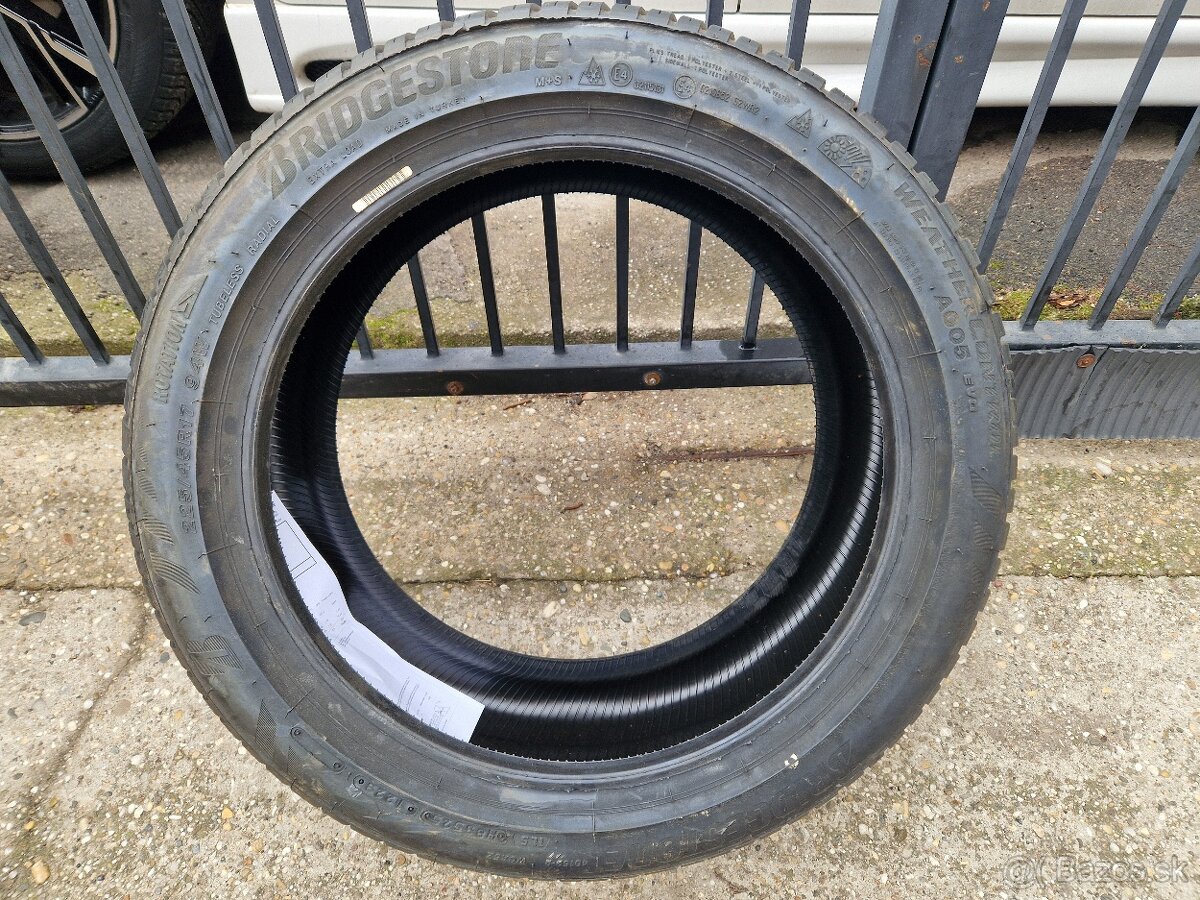 Bridgestone weather control 225/45 r17 - 2
