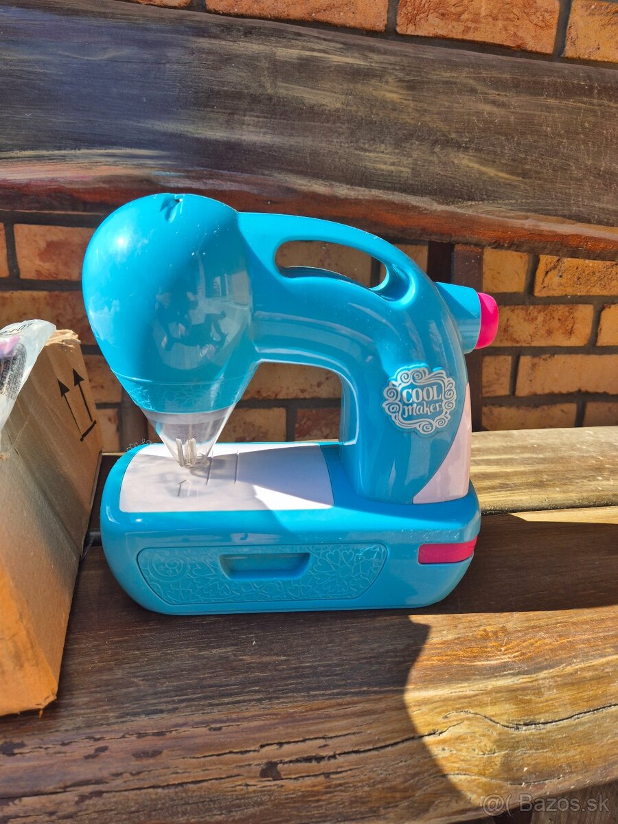 ŠIJACÍ STROJ SPIN MASTER COOL MAKER - 2