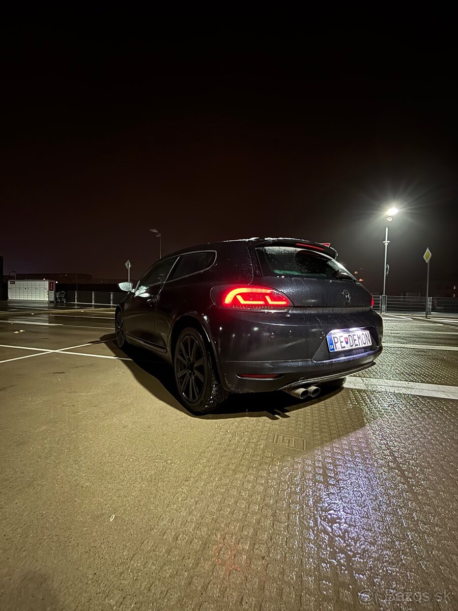 Volkswagen scirocco 2.0 TDi 103kw CR - 2