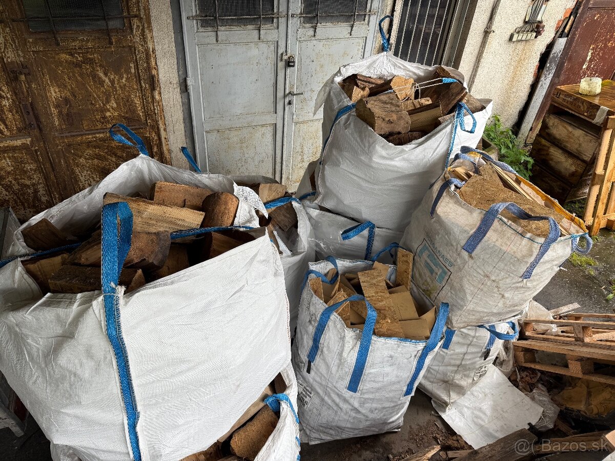 Drevo buk/ dub / smrek - 2