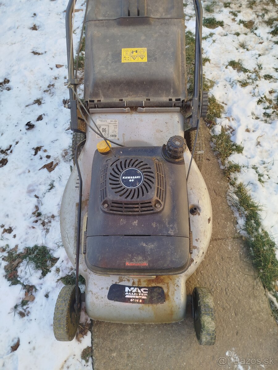 Predám benzínovú kosačku MTD - 2