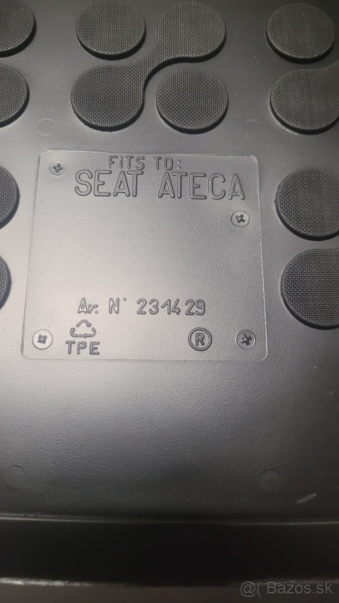 Vanicka do kufra Seat Ateca - 2