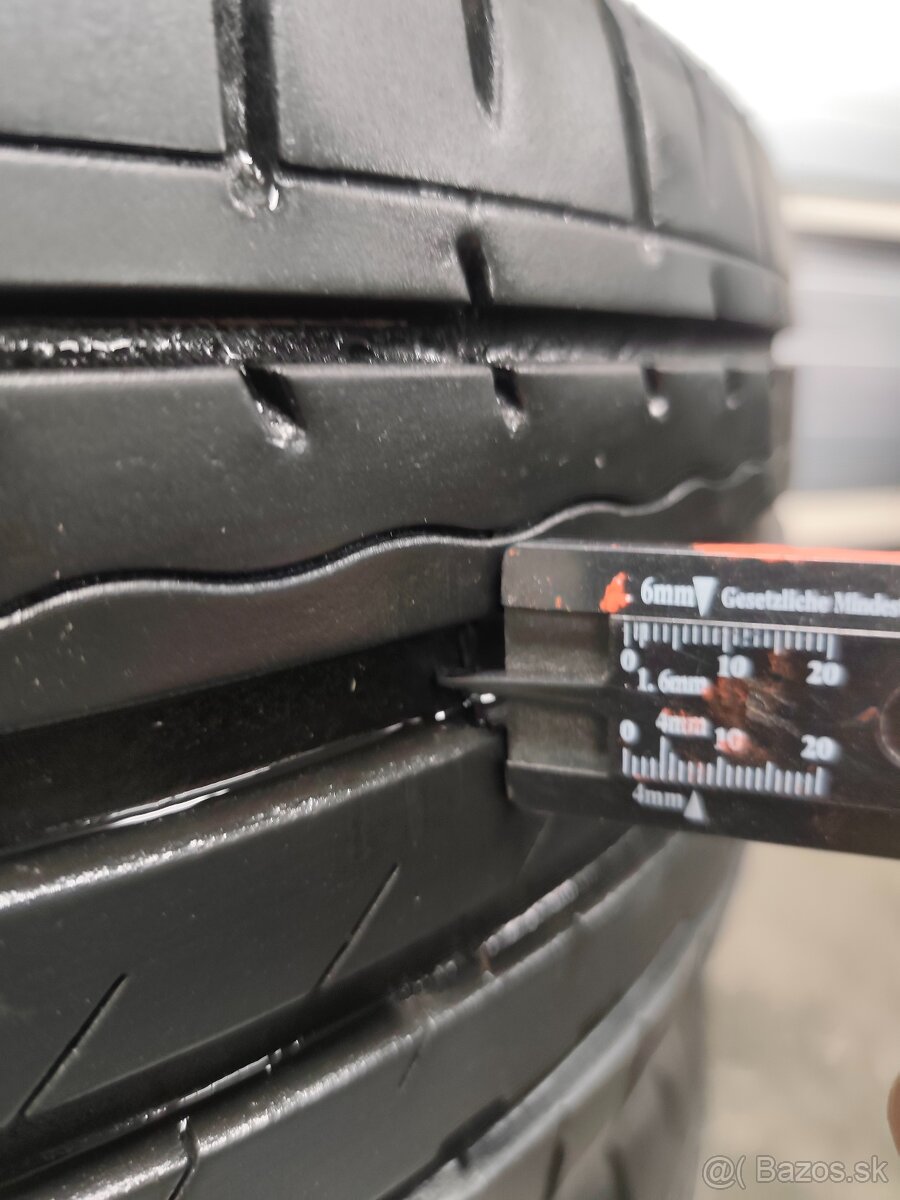 Letné pneu 225/45 R17 - 2