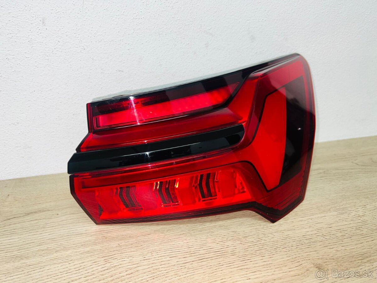 Audi S6 A6 4K0 C8 zadní světlo - 2