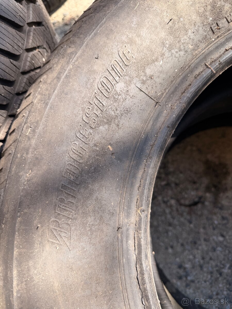 Pneumatiky 225/70 R16 - 2