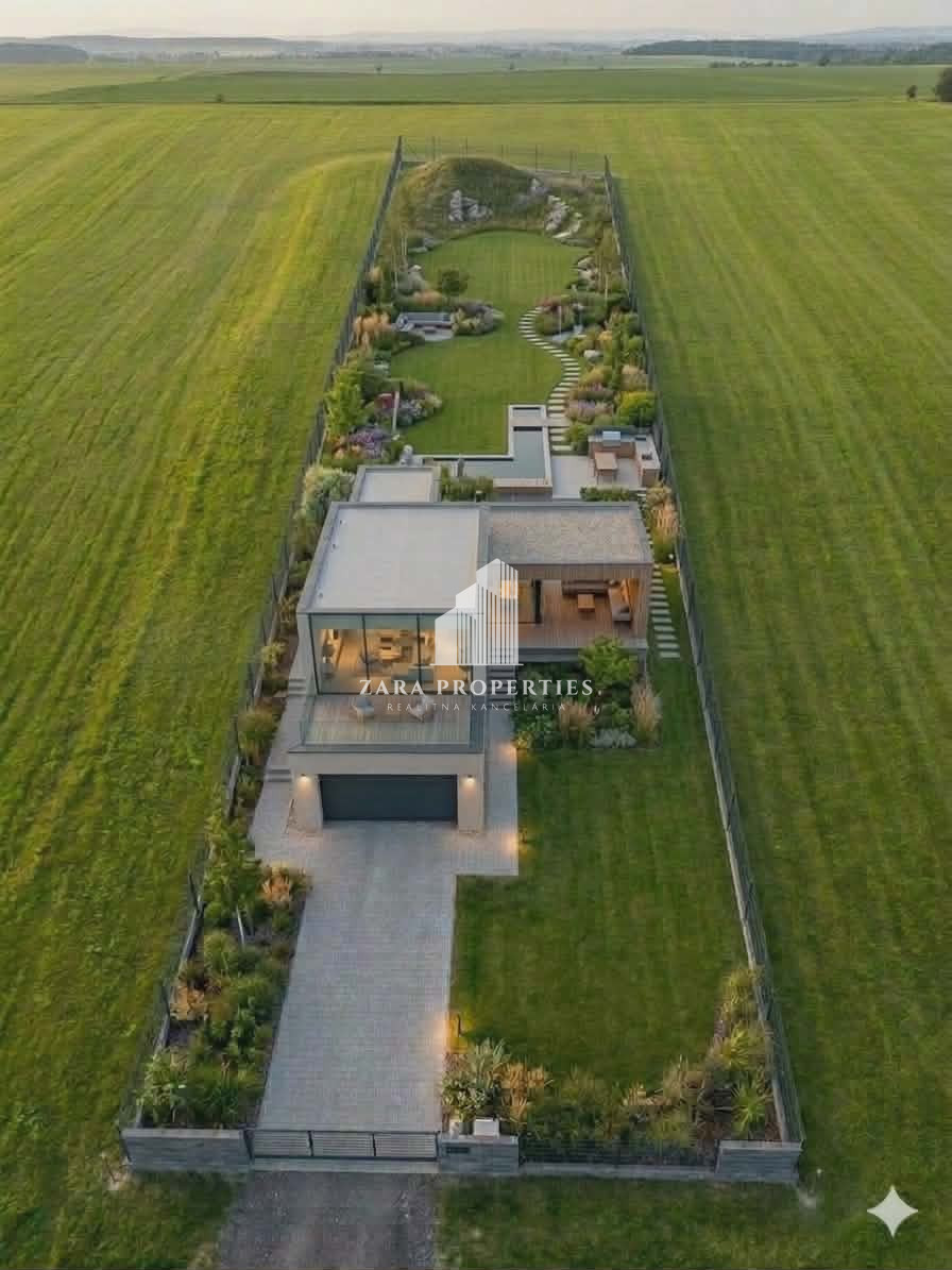 Slnečný pozemok v obci Dohňany - 2