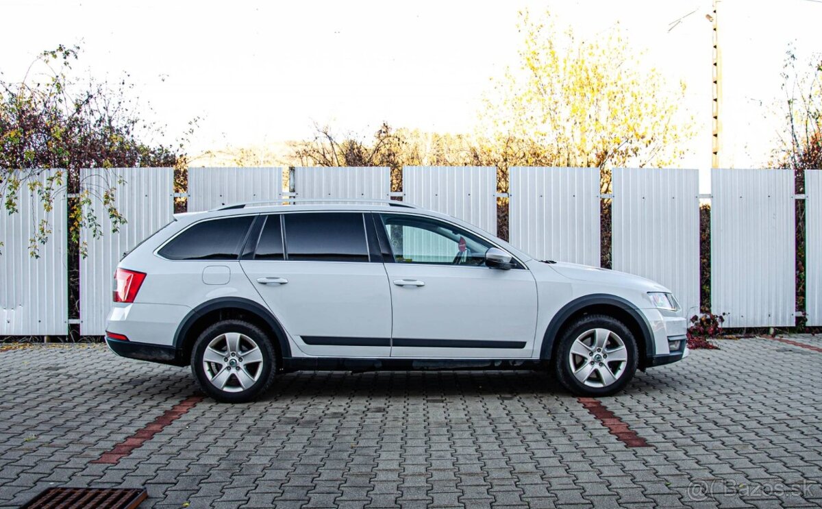 Škoda Octavia Combi SCOUT 2.0 TDI DSG 4x4 - 2