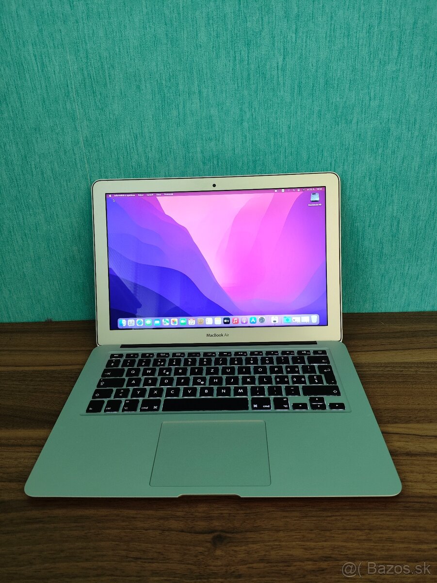 MacBook Air 2017 | i5 • 8GB • 128GB SSD - 2