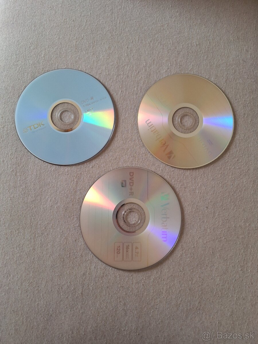 Predám príslušenstvo k DVD - 2