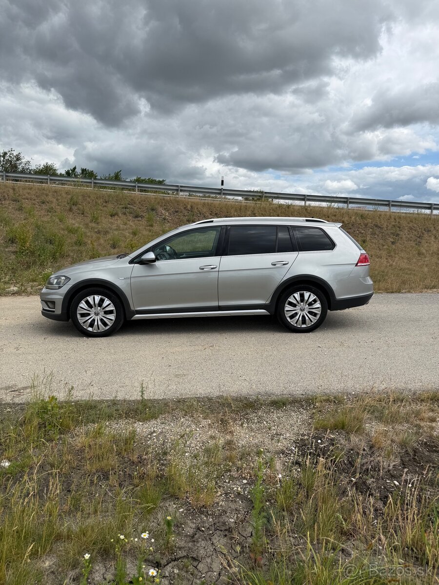 VW GOLF ALLTRACK - 2