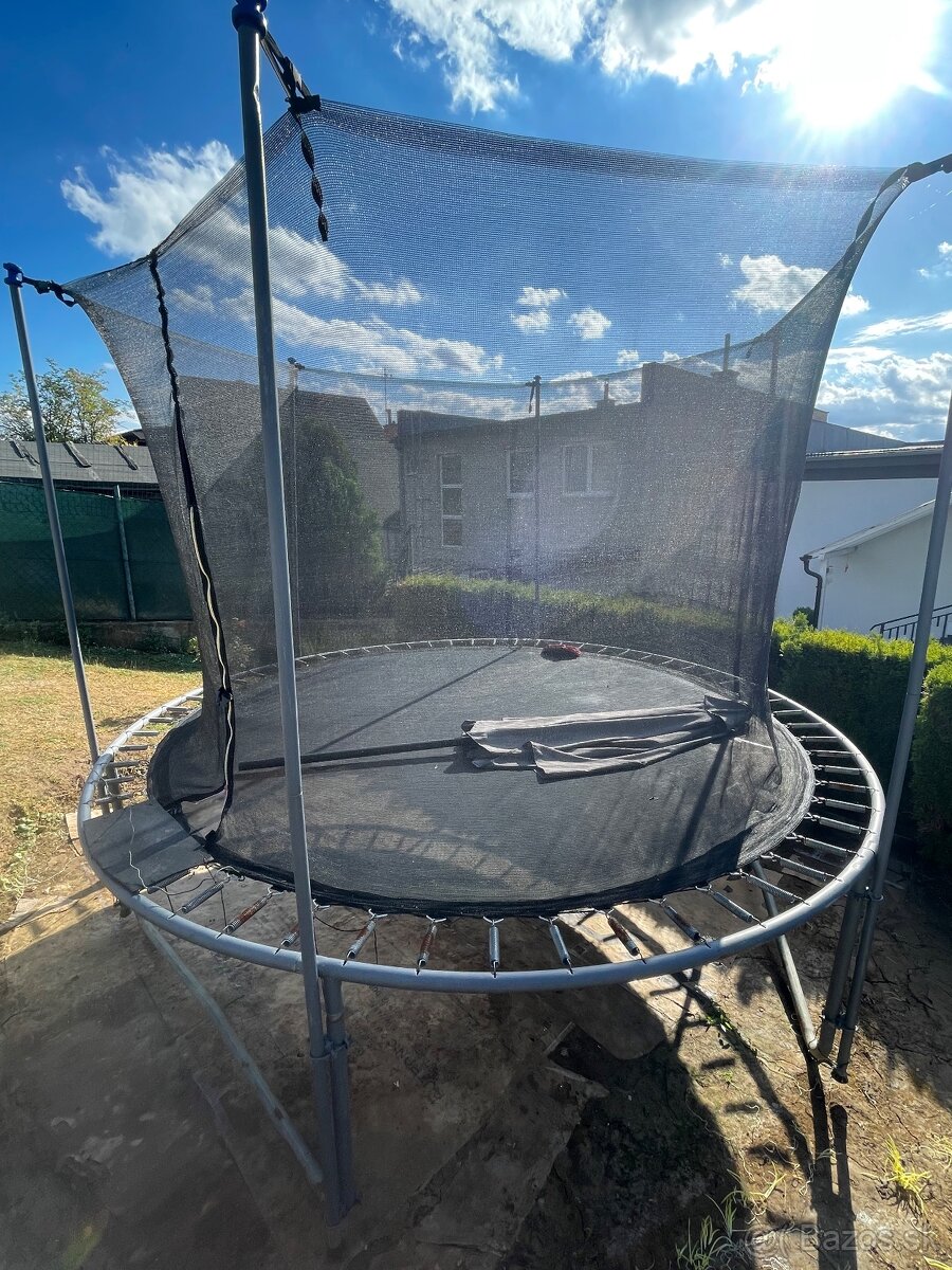 Trampolína - 2