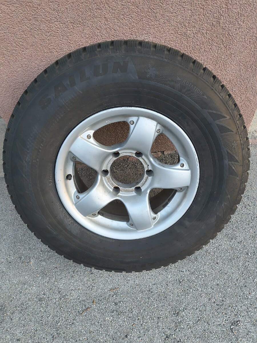 Sailun 235/75R15 zimne+disky R15-6x139,7 - 2