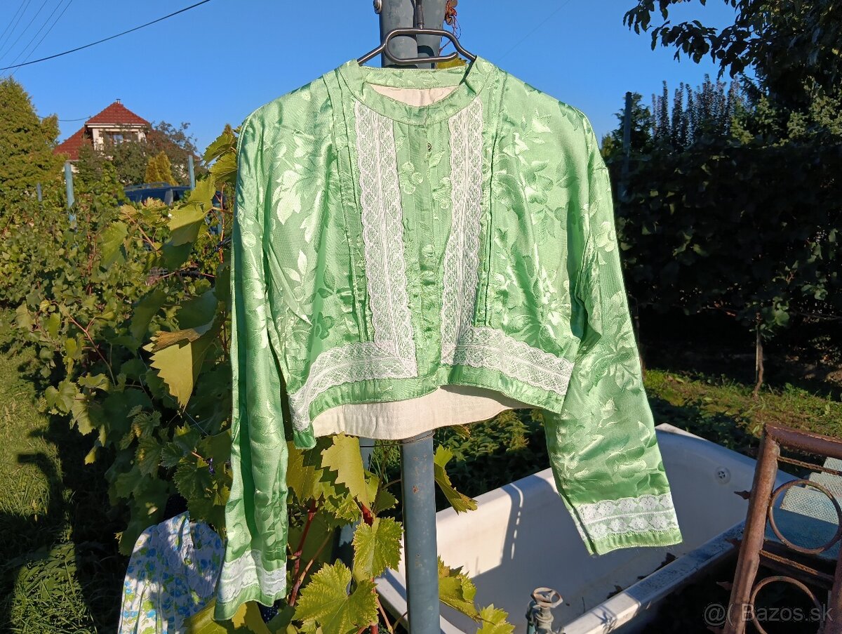Kroj Východná - dievčenské vizitky - 2