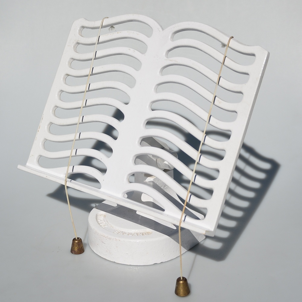 Ťažký liatinový vintage stojan na knihu, tablet, obrázok - 2