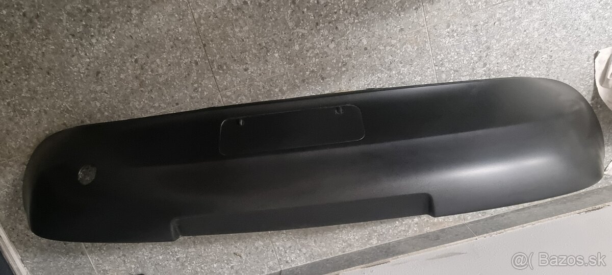 Predam zadny naraznik s dierou pre tažne - 2