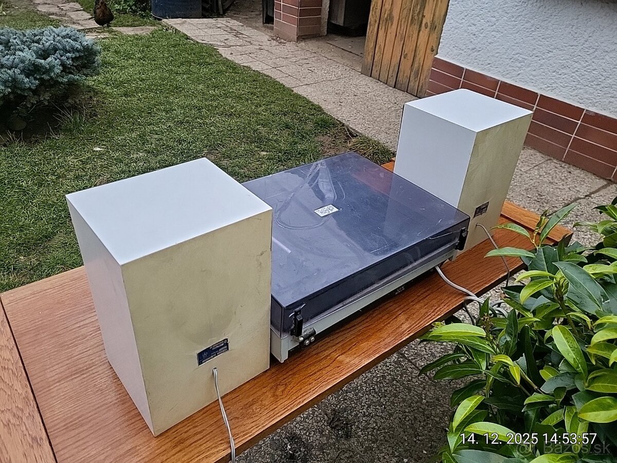 Tesla supraphon gramofon - 2