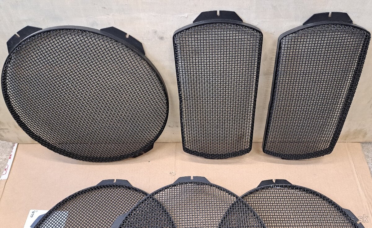 TESLA - OCHRANNÉ KRYTY REPRO - 2