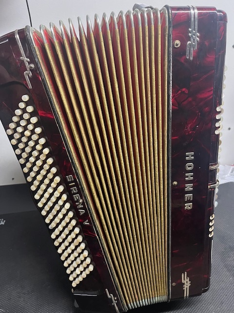 chromaticky akordeon Hohner - 2