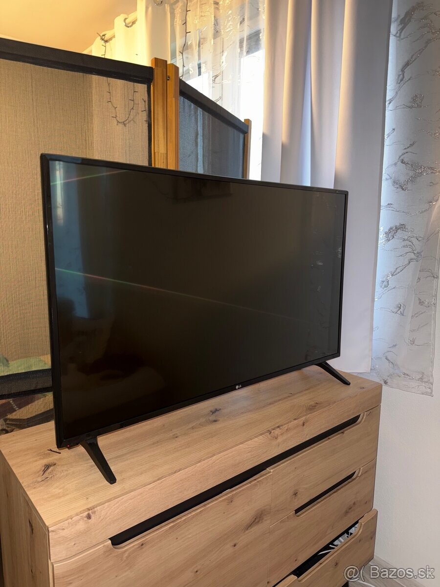 LG televizor - 2