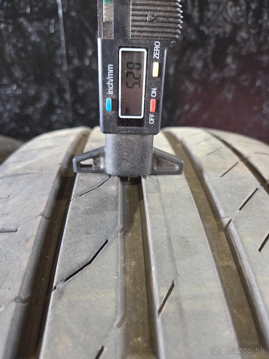 235/50 R19 Continental letne pneumatiky - 2