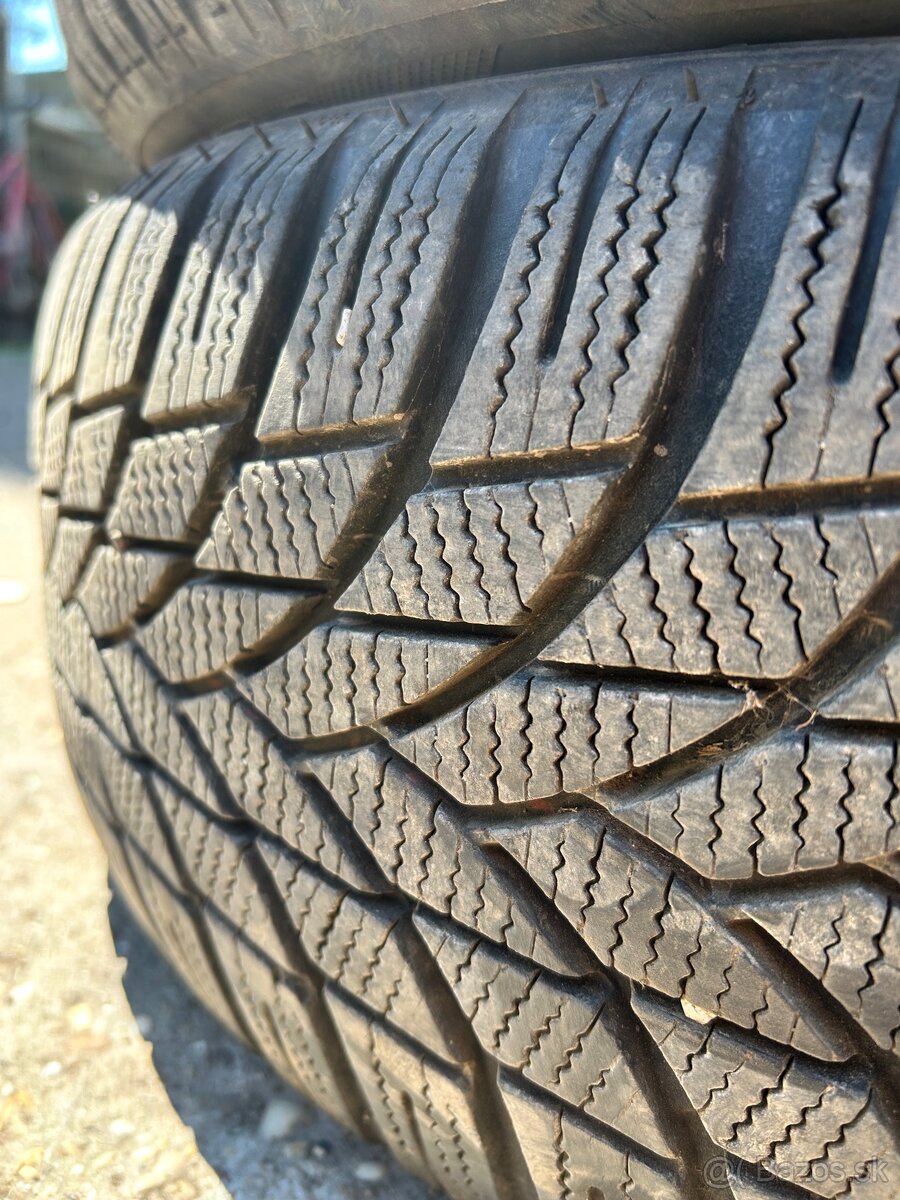 Zimné Pneu 205/55 R16 91H - 2