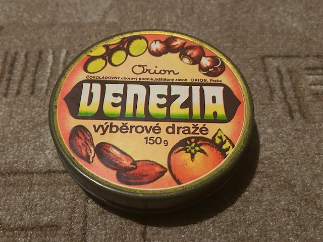 Predám retro plechovky - 2