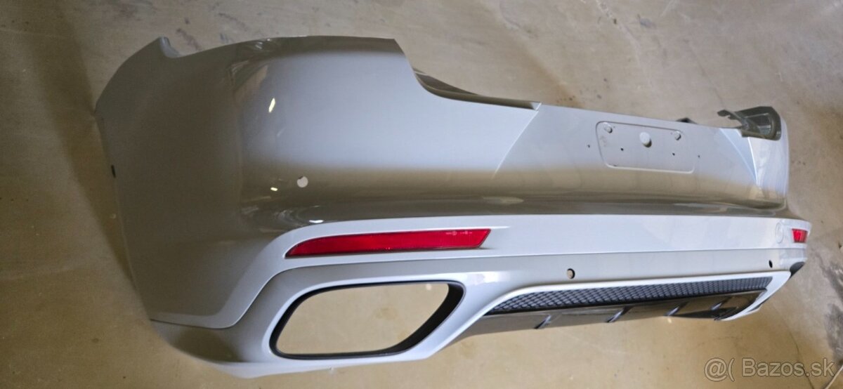 Nárazník Porsche - 2