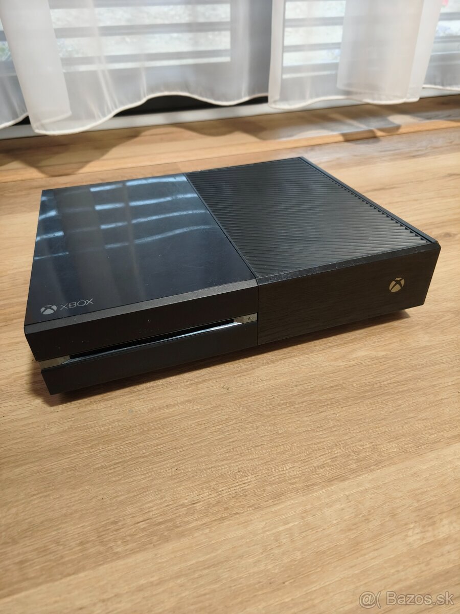 Xbox One 500GB - 2