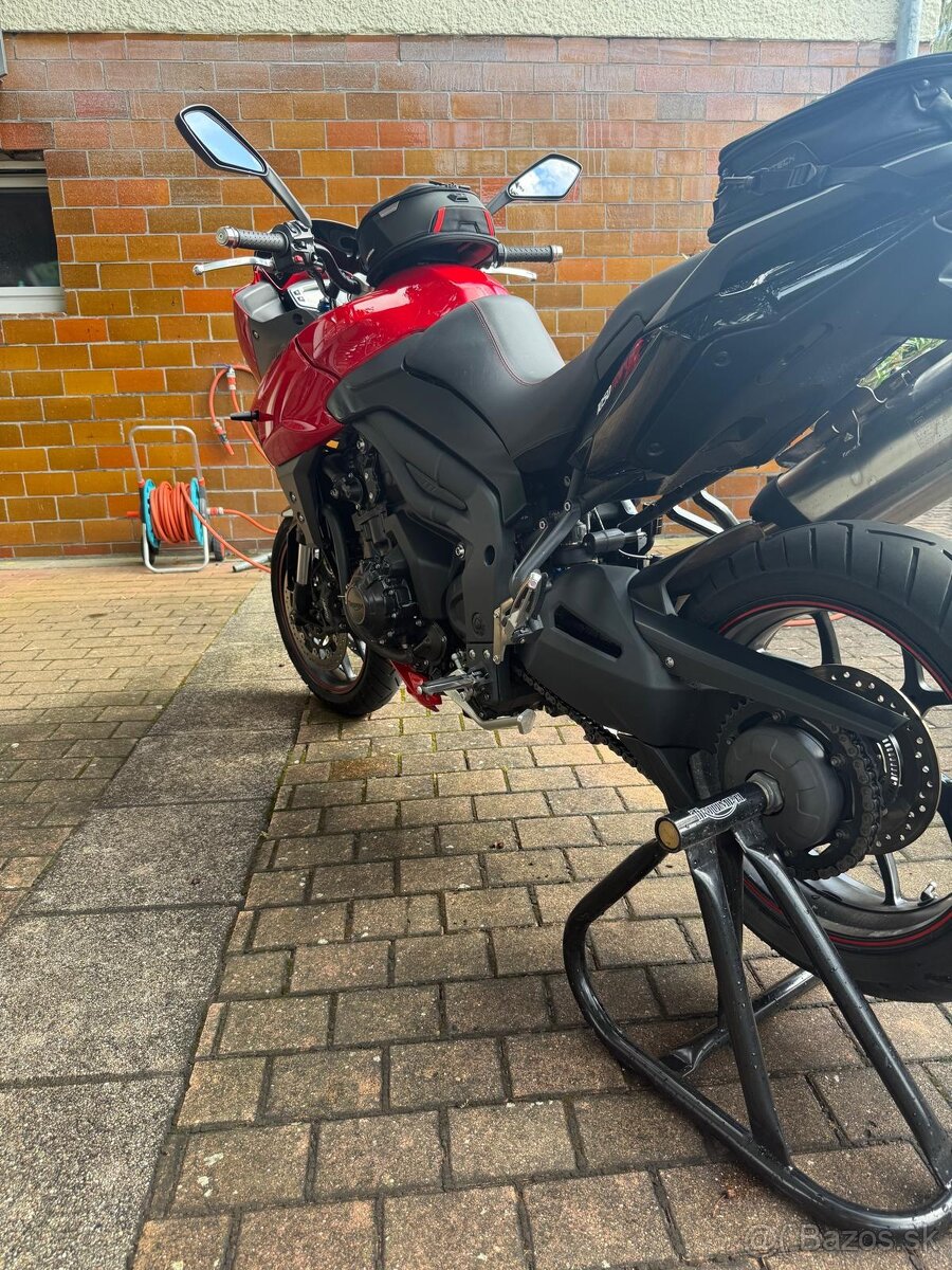 Triumph Stojan - 2