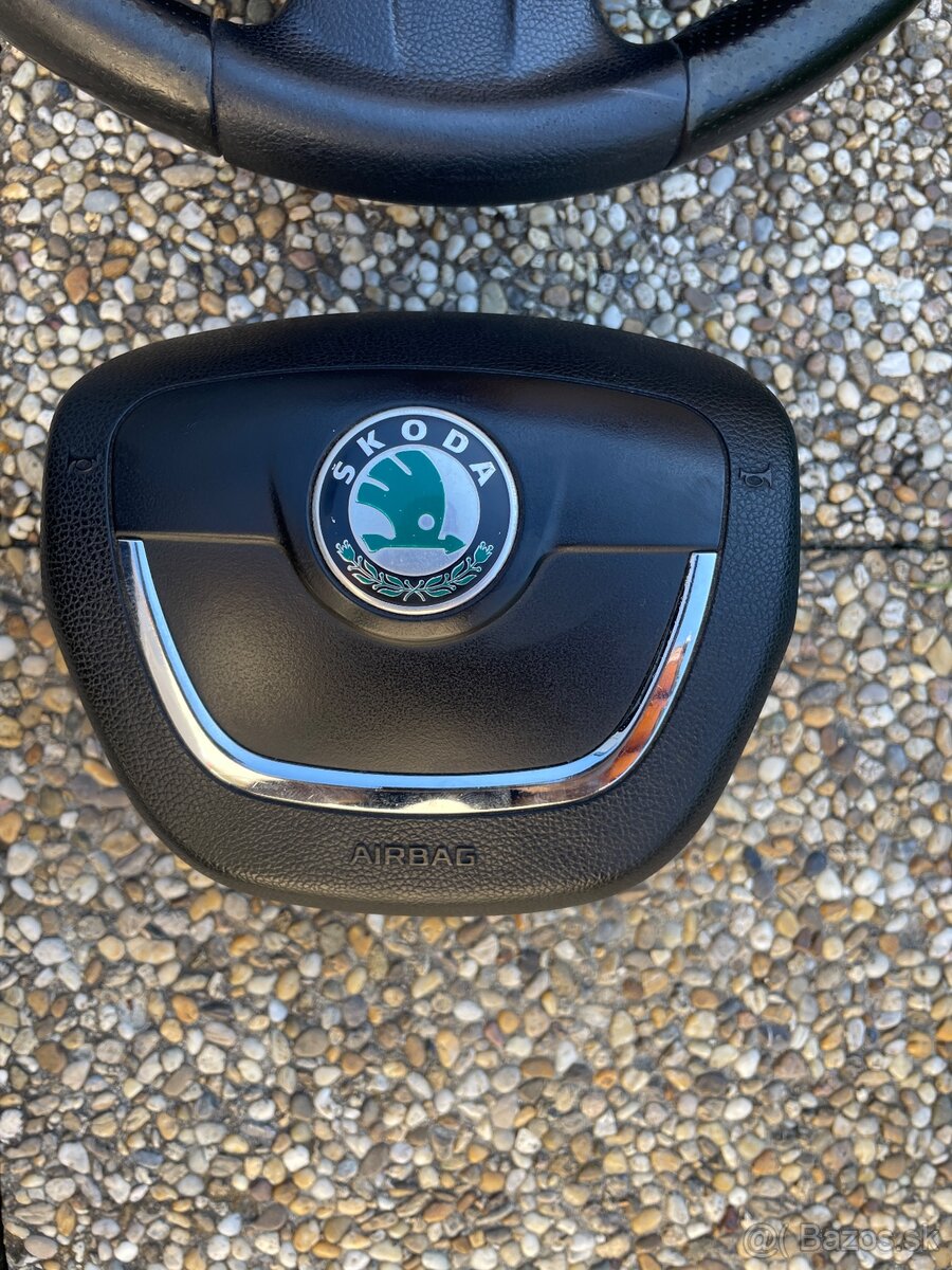 Volant octavia 2RS facelift - 2