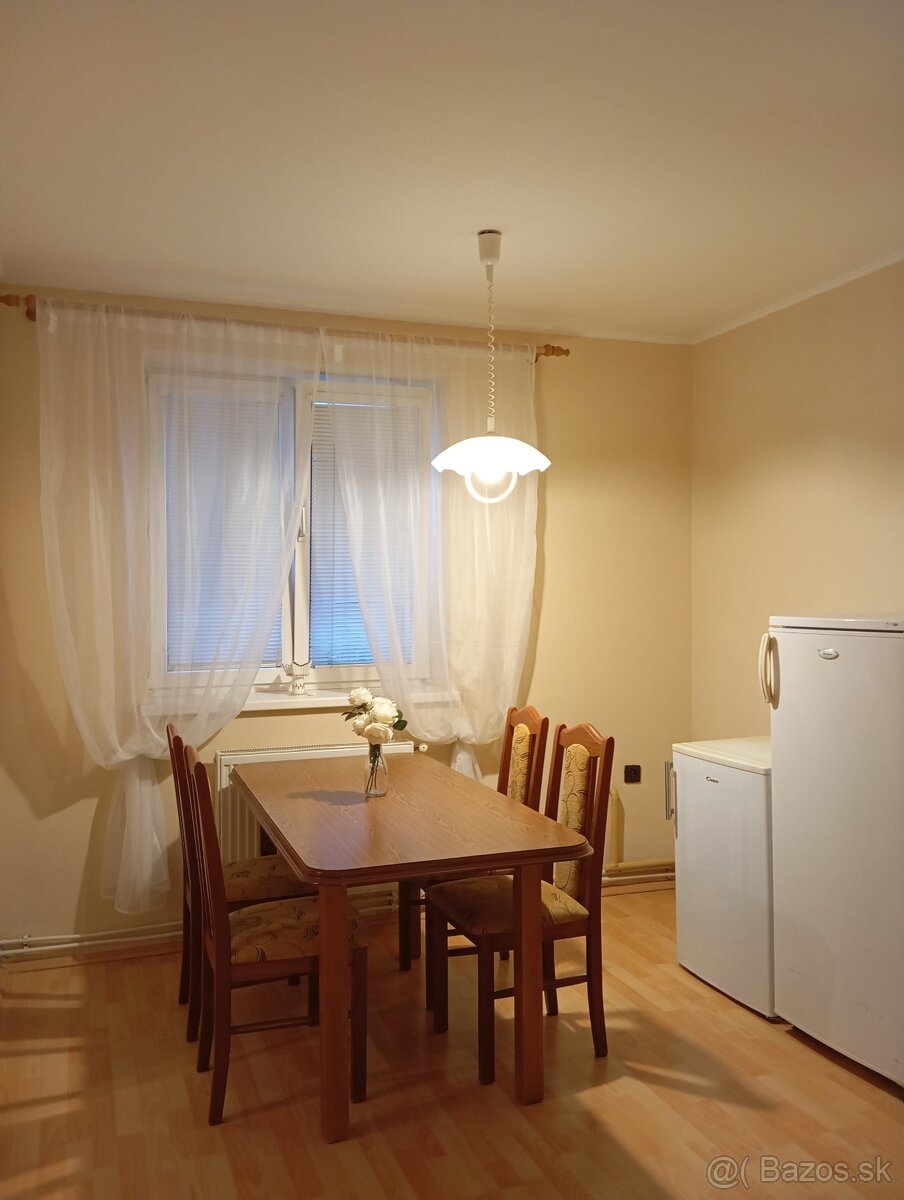 Prenájom rodinný dom - 2