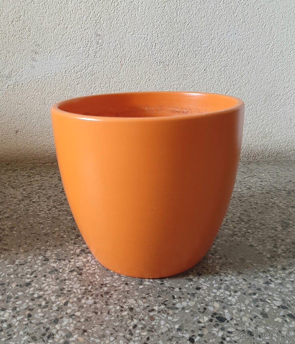 Kvetináče - veľké - 2