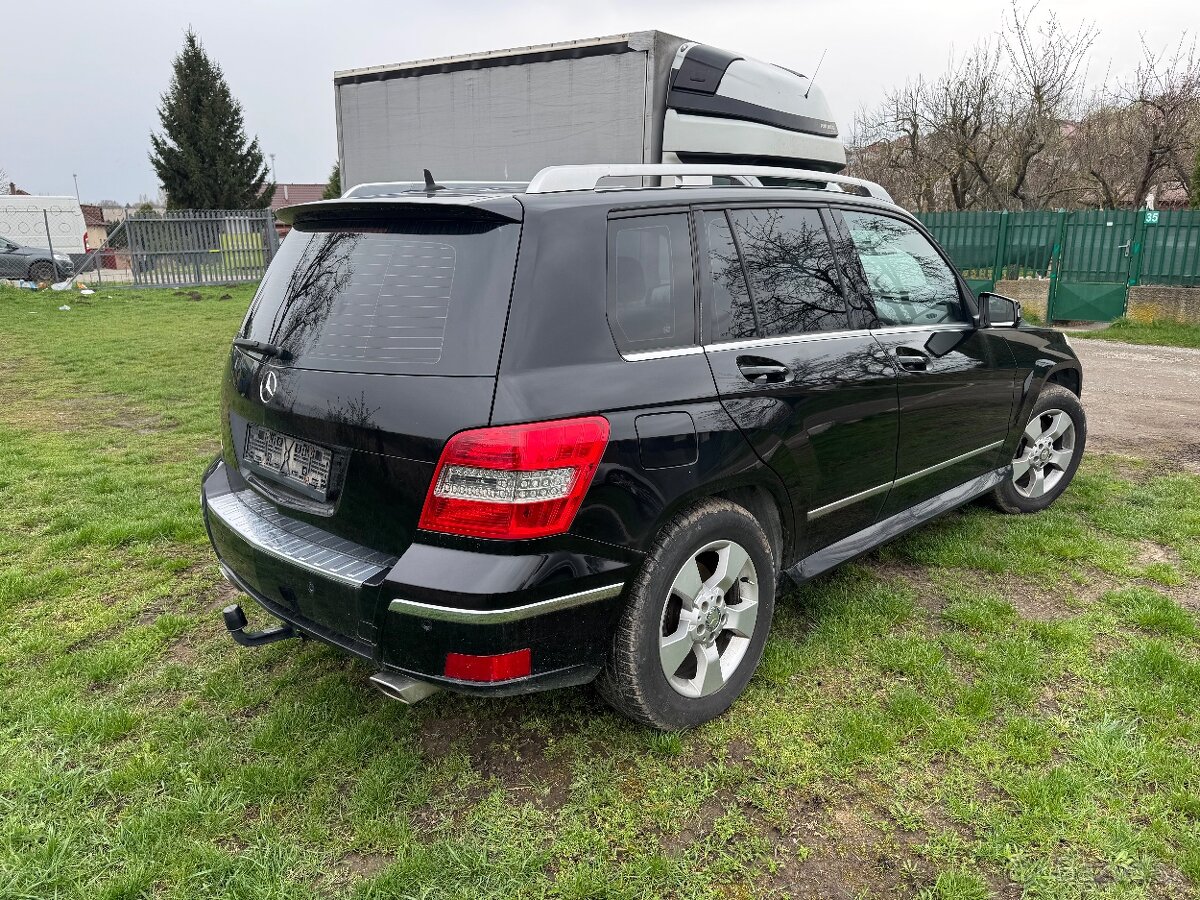 Rozpredam Mercedes GLK 320cdi - 2