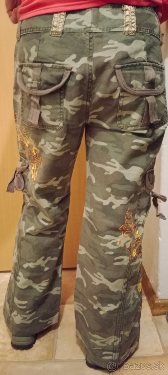 DÁMSKE MASKÁČE - 2