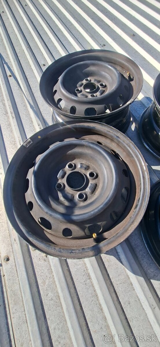 Mazda 2 DE plechové disky R14. - 2