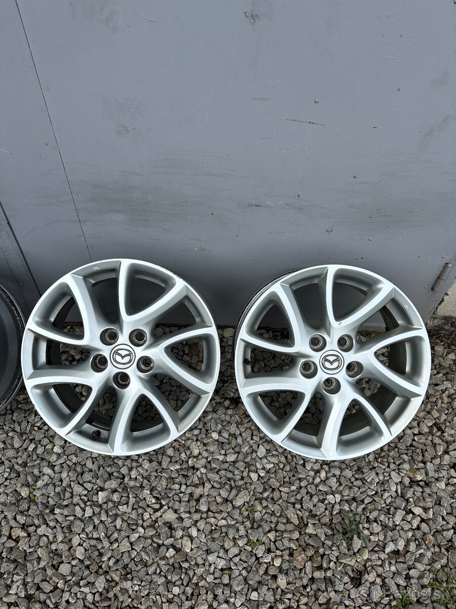5x114,3 R17 Originál Mazda - 2