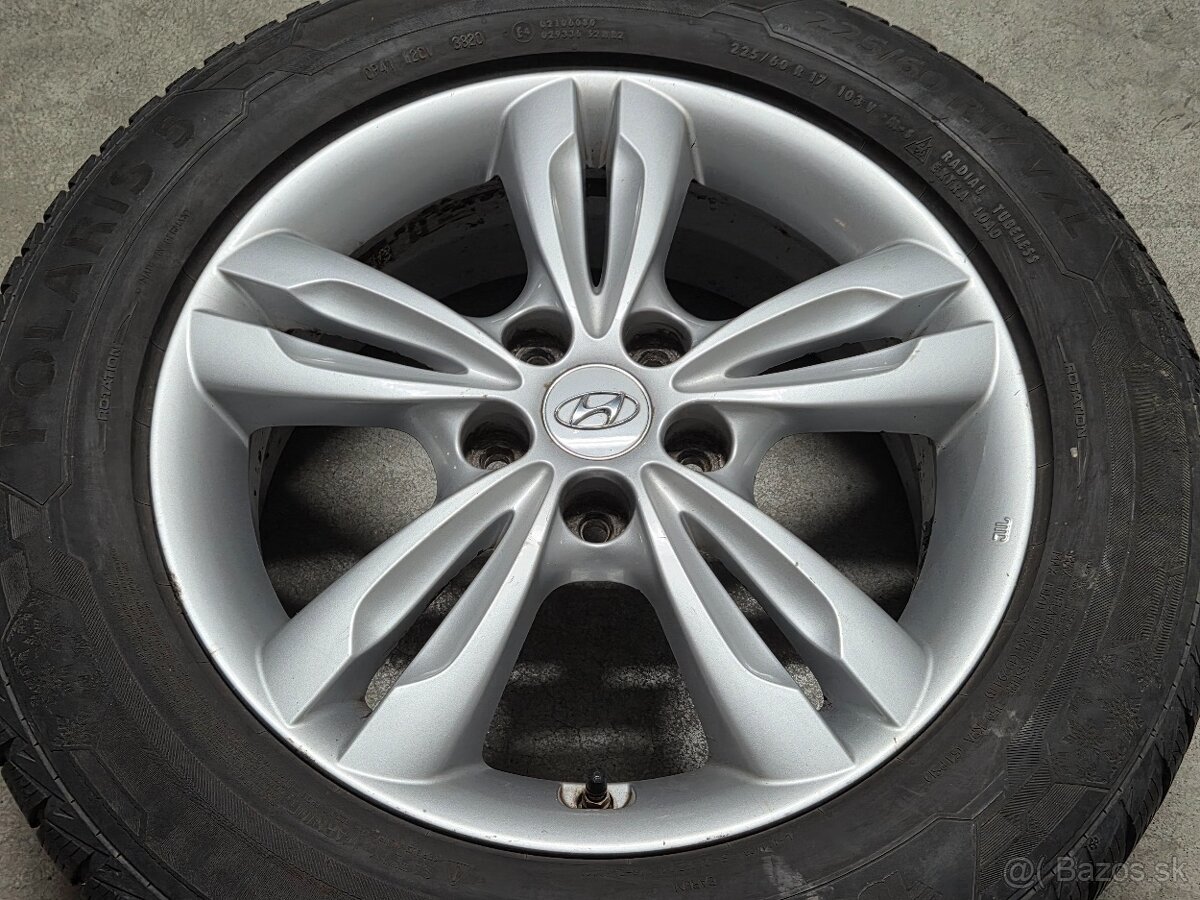 Hyundai "17" - 2