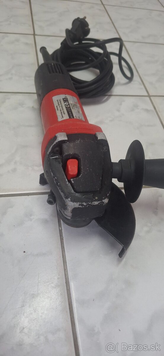 Milwaukee AG 750-125 - 2