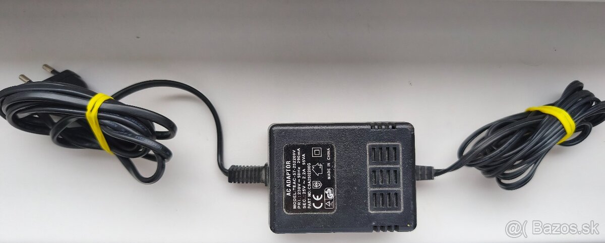 adaptér TEAC-57-252200 V - 2