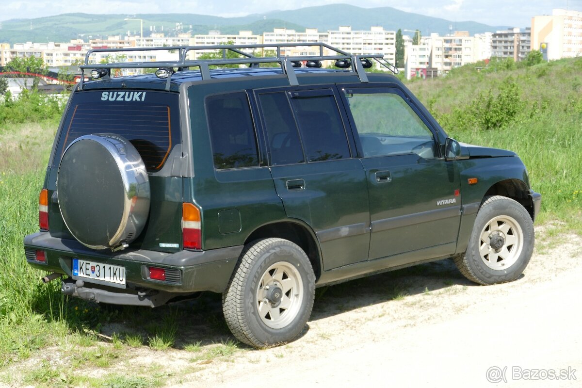 Suzuki Vitara 5 (4X4)