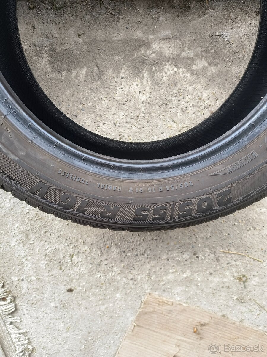 R16 205/55 - 2