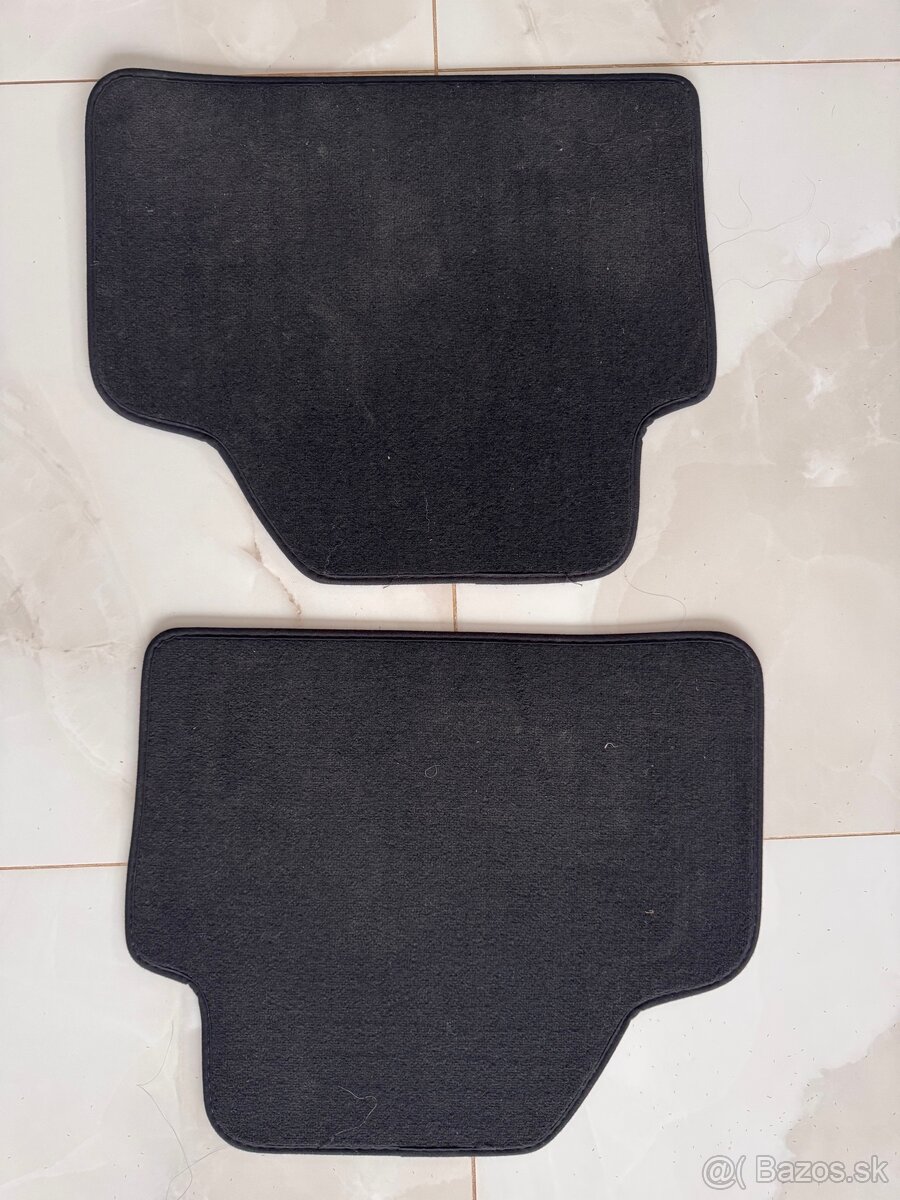 Koberce do autá Škoda Karoq - 2