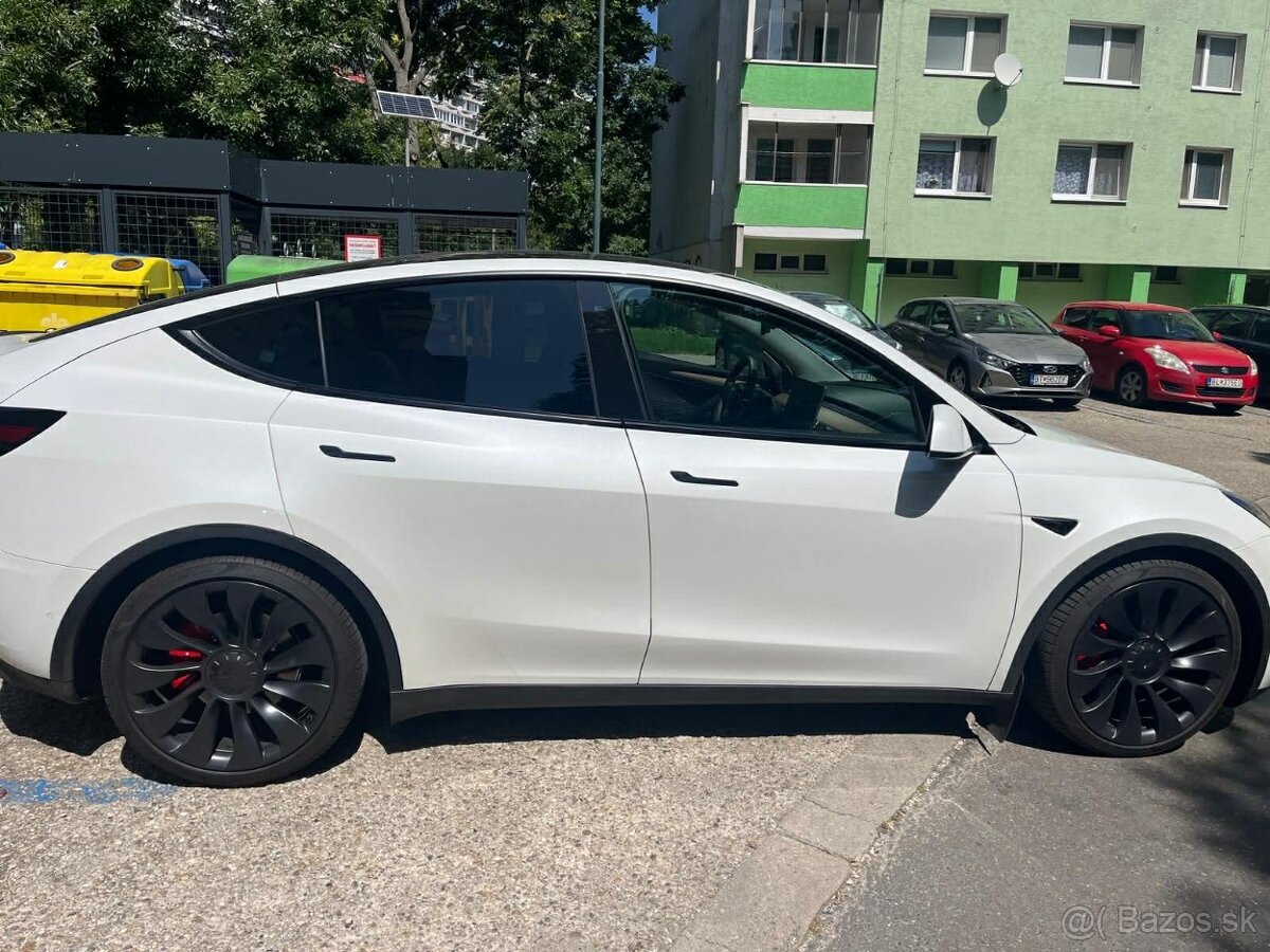 Predám Tesla Model Y 21" Überturbine + 2 sady pneu + TPMS 2 - 2