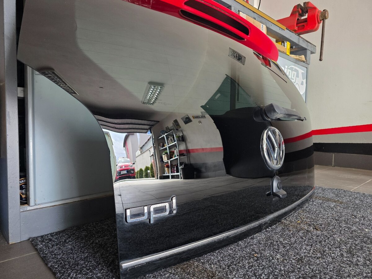 Kufrov dvere Vw Up - 2