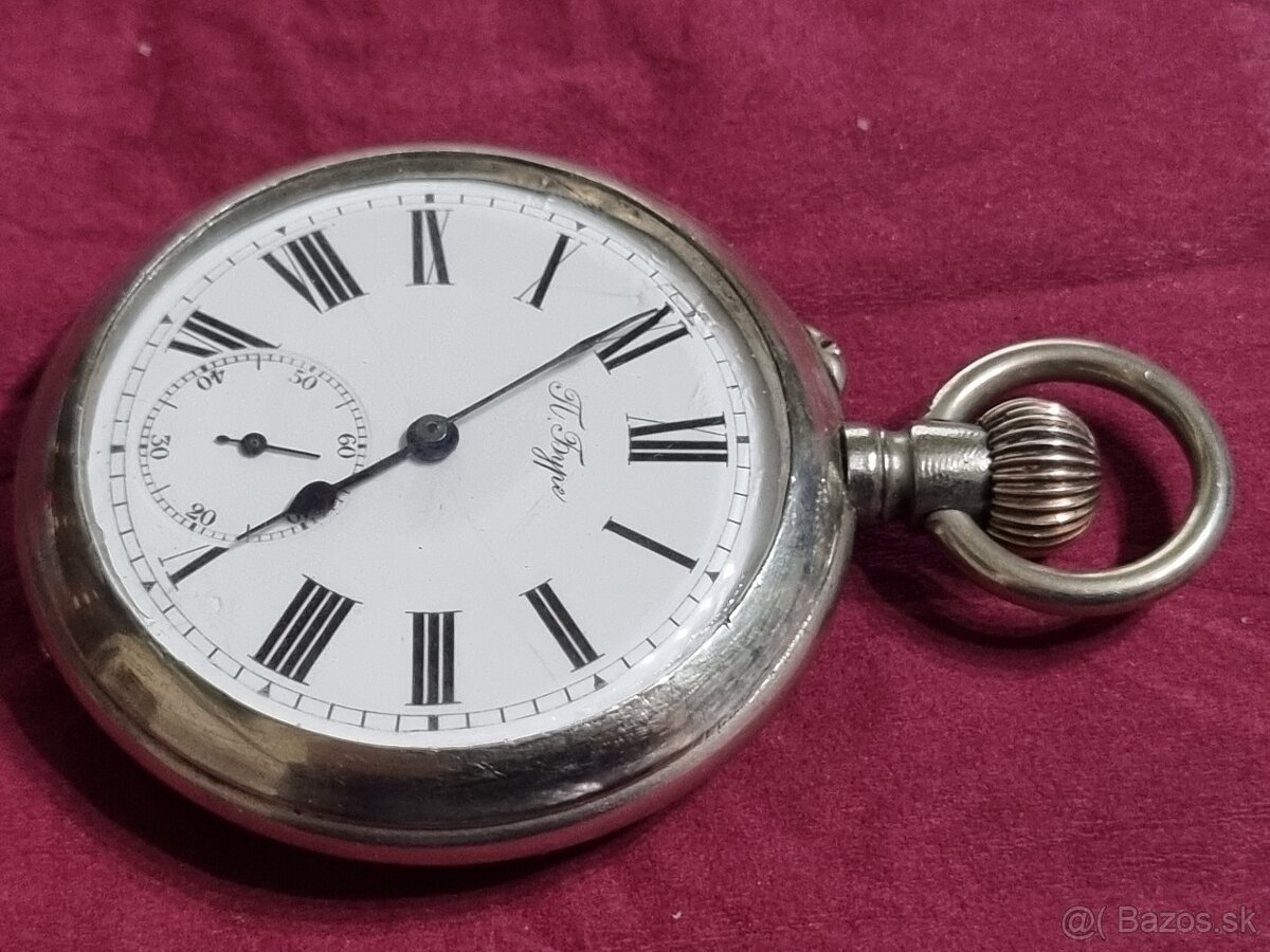 Mohutné vreckové hodinky. - 2