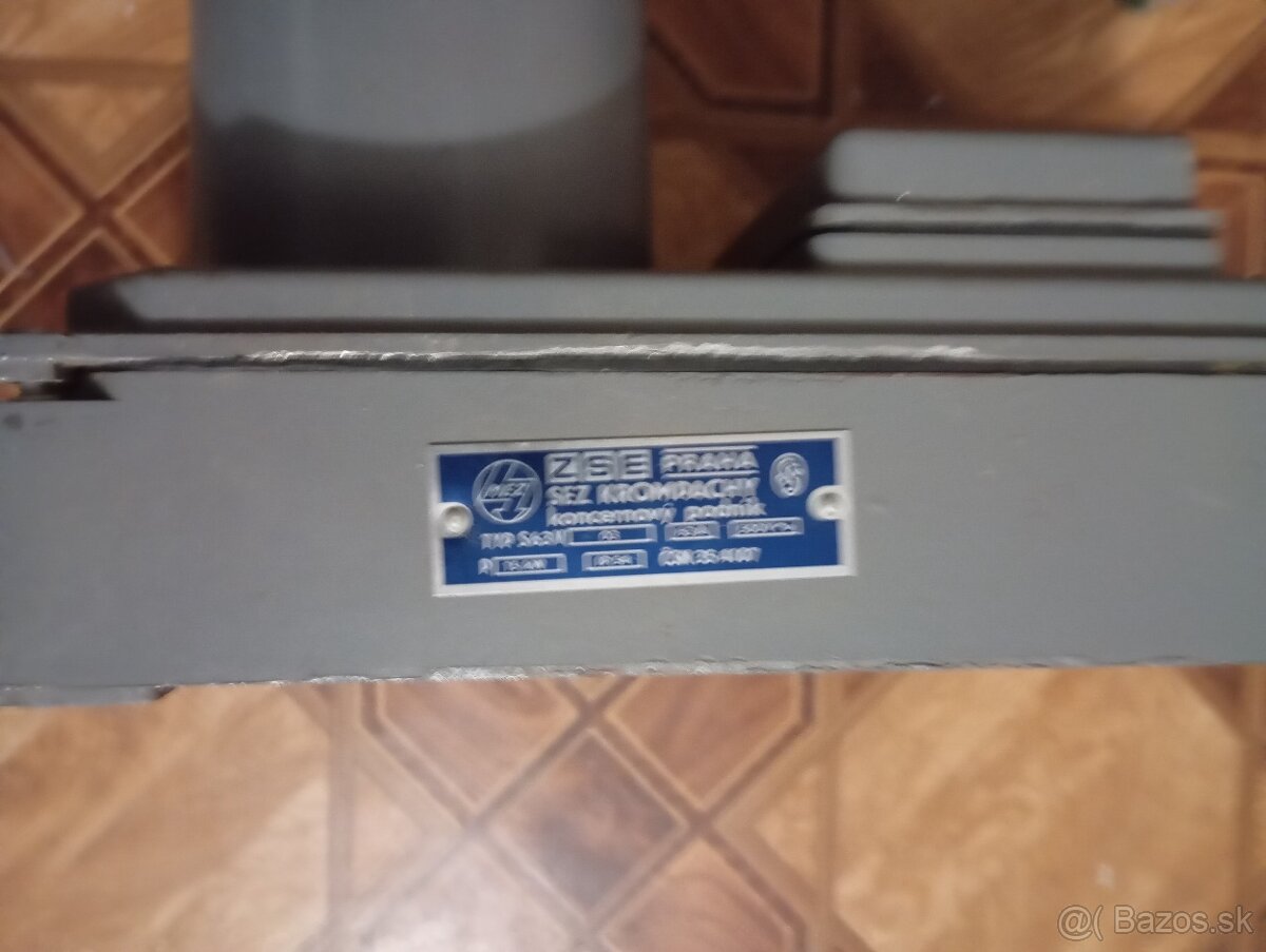 Reverzný vypínač. - 2