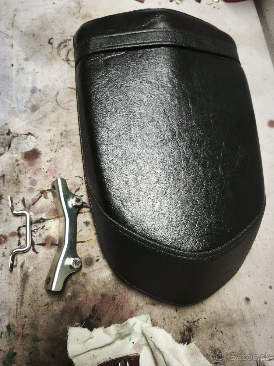 Yamaha Raider xv1900 zadné sedlo - 2