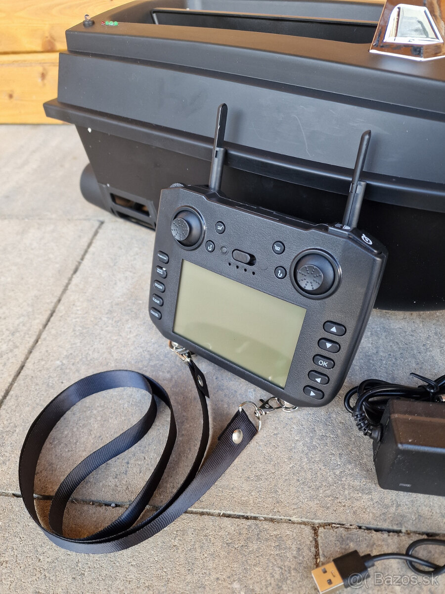 Flytec V030 zavážacia loďka GPS farbný sonar/bez sonaru - 2