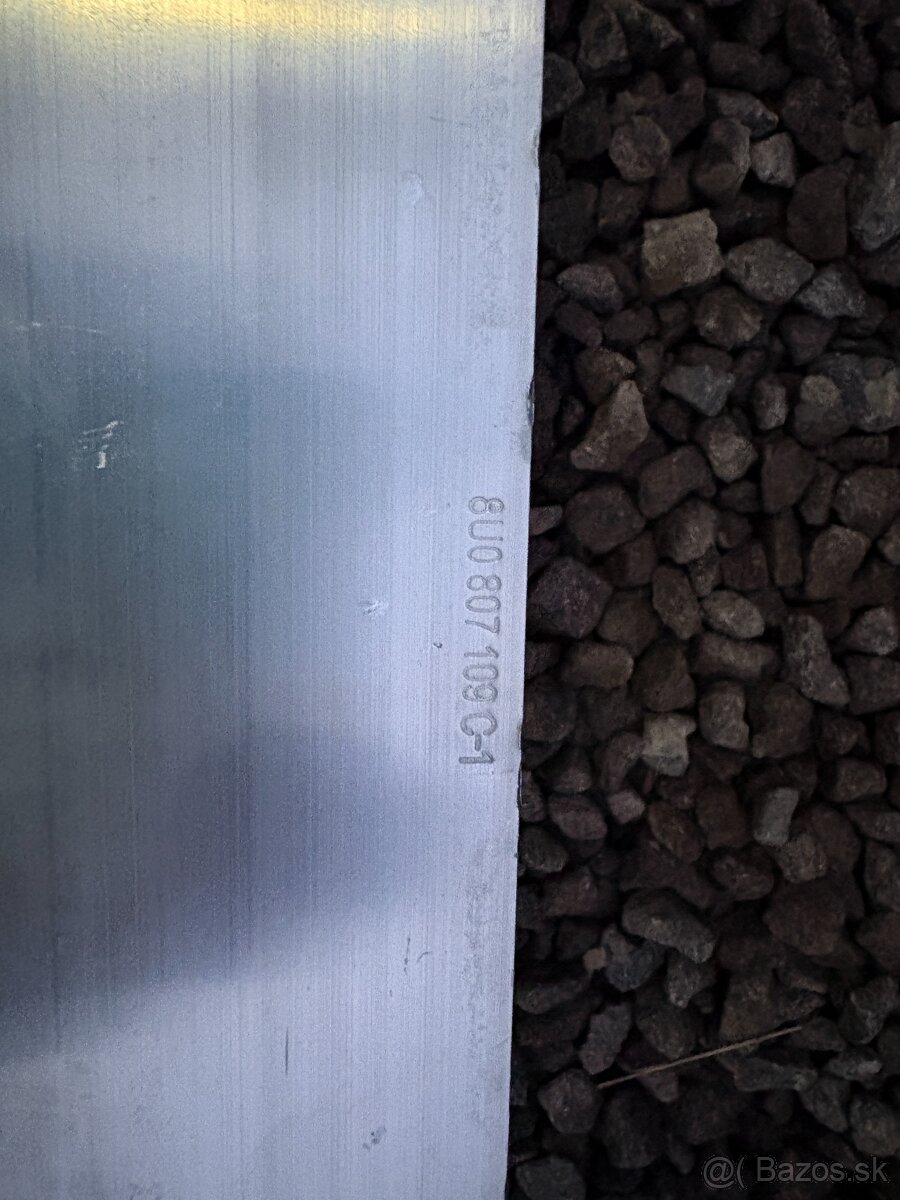 Predna Vystuha na Audi Q3 - hlinik - 2