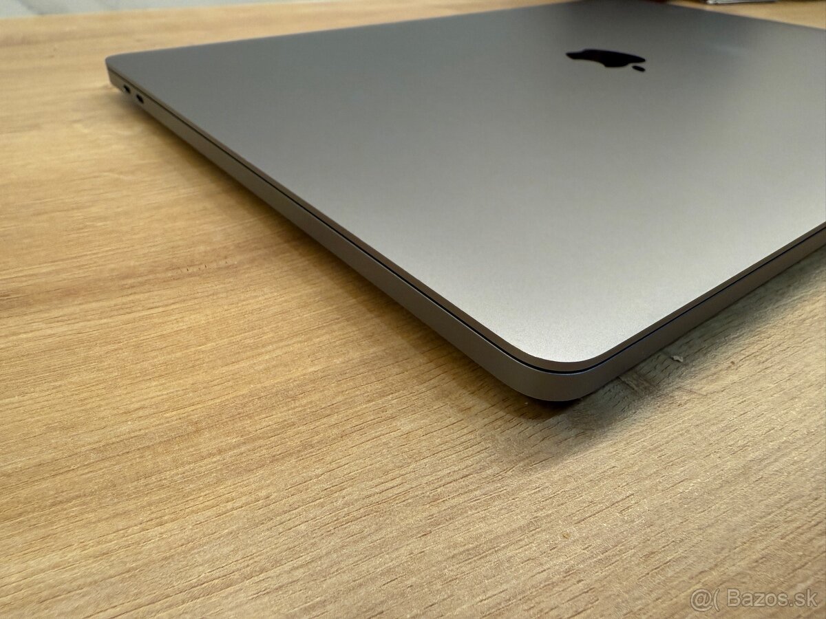 MacBook Pro 16" 2019 i9 | 16 GB RAM | 1 TB SSD - 2